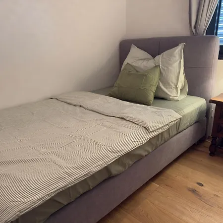 Feriehus Aussichtsstrasse - Wunderschoen Renoviertes Einfamilienhaus In See- Und Stadtnaehe *