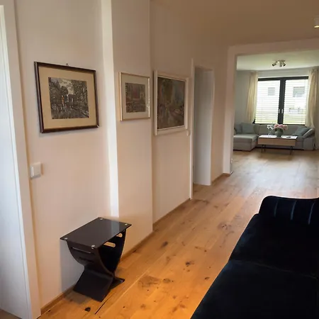 Feriehus Aussichtsstrasse - Wunderschoen Renoviertes Einfamilienhaus In See- Und Stadtnaehe