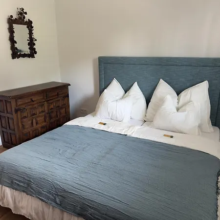 Aussichtsstrasse - Wunderschoen Renoviertes Einfamilienhaus In See- Und Stadtnaehe * Klagenfurt am Woerthersee
