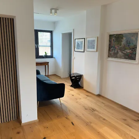 Feriehus Aussichtsstrasse - Wunderschoen Renoviertes Einfamilienhaus In See- Und Stadtnaehe Klagenfurt am Woerthersee